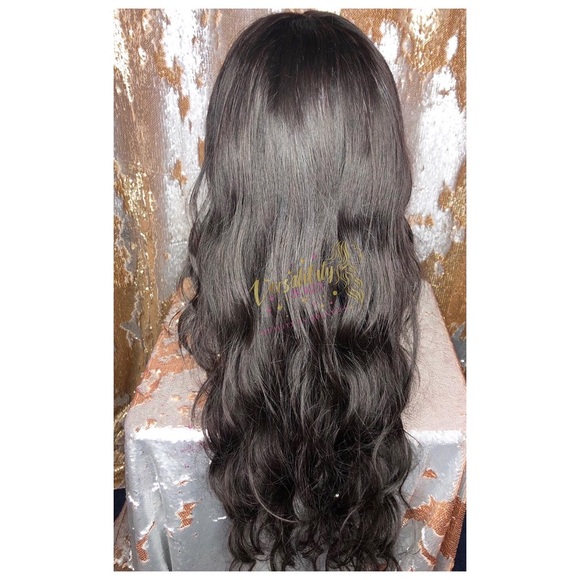 Wig - Picture 3 of 4